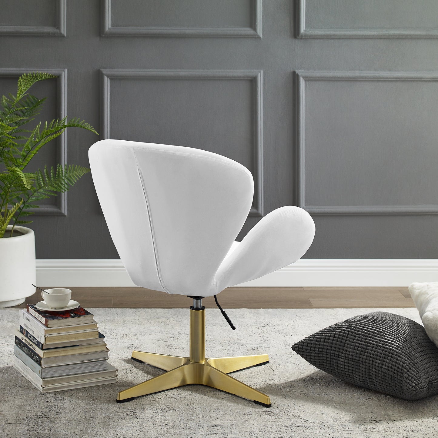 Chaise pivotante en velour